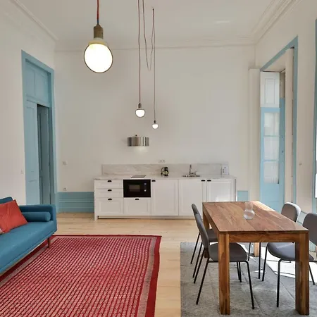 Adorable In Great Area Oporto